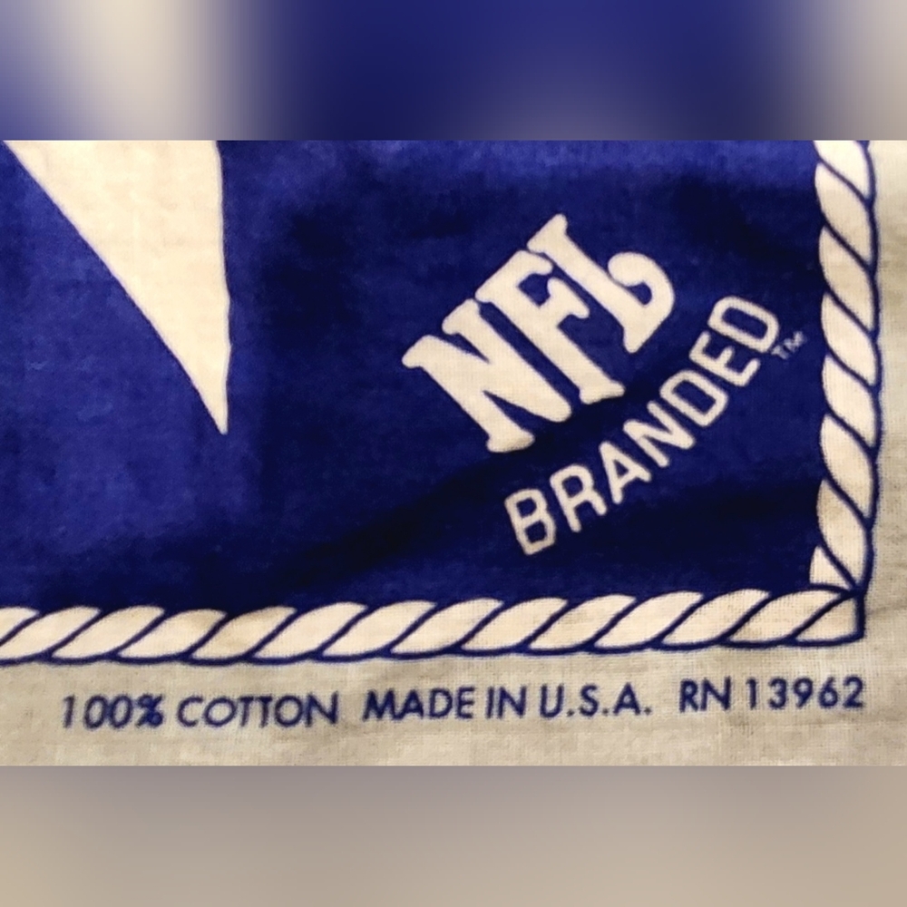 Vintage Dallas Cowboys Handkerchief - Picture 5 of 6